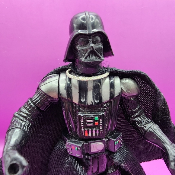 2004 Star Wars Darth Vader 4" Figure Hasbro w Red Lightsaber - Picture 2 of 7